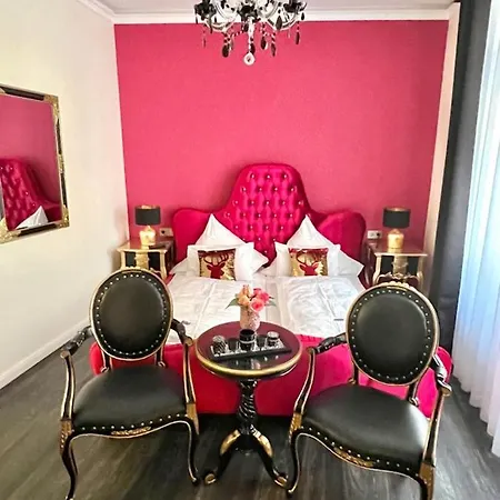 Boutiquehotel Rosenhof 3* 바덴바일러