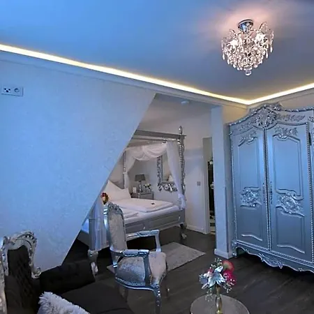 Boutiquehotel Rosenhof 호텔 바덴바일러